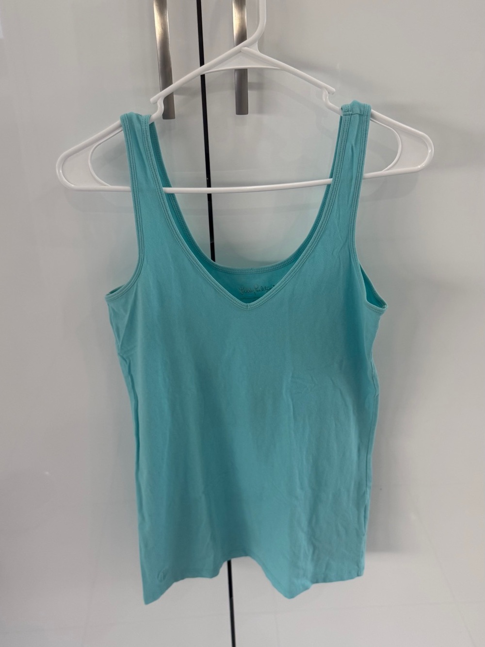 Lilly Pulitzer Aqua V-Neck Tank Top